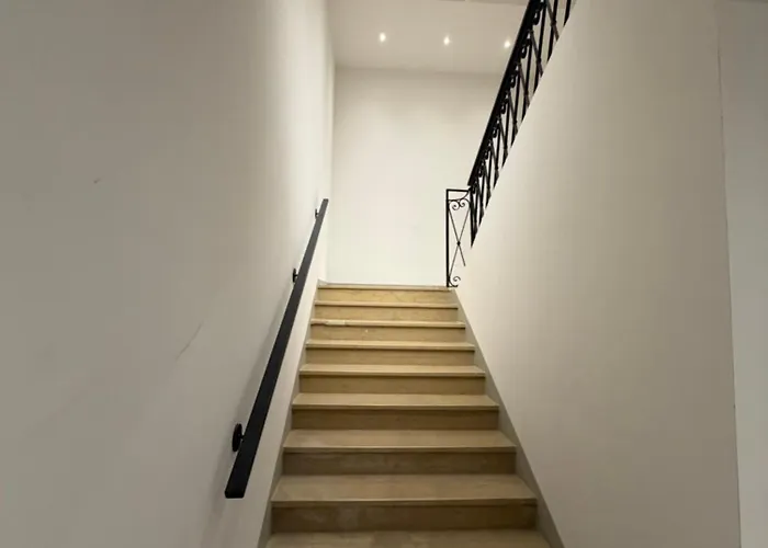 Adriano Space Διαμέρισμα *